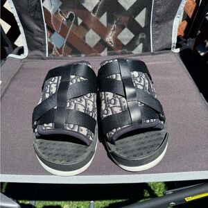 Famous dior slides 10.5